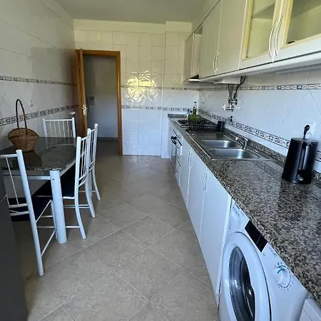 Homestay Sintra - *